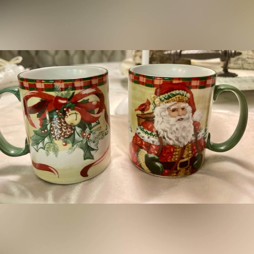 Noble Excellence Woodland Santa Holiday Mug - Green